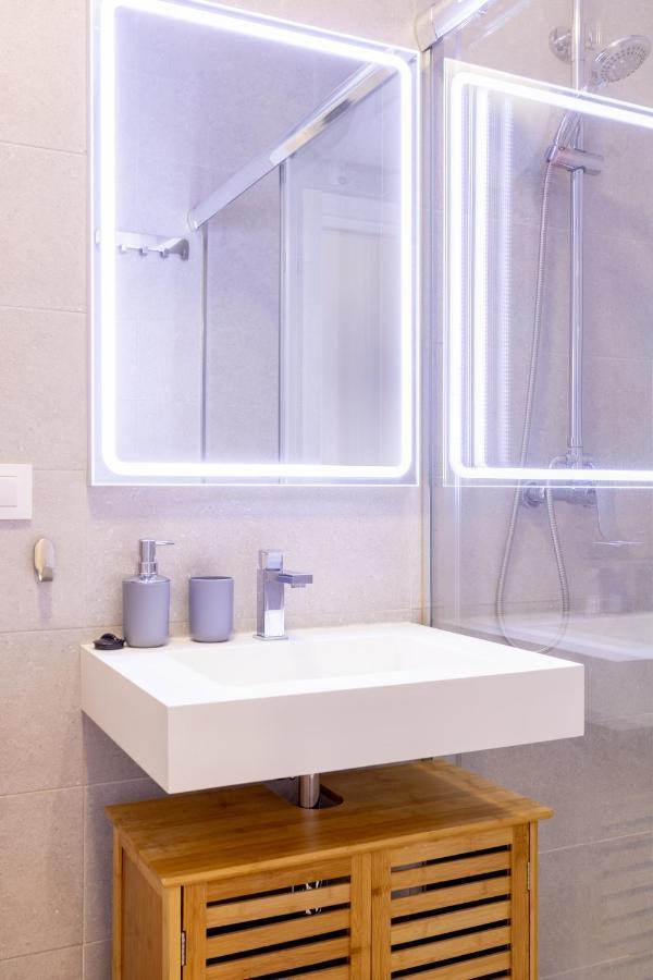 Charming 2 Bedroom Apartment Triana Bridge By Ocityzen 세비야 외부 사진
